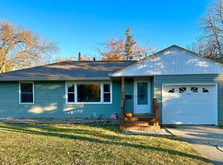 1412 W Fountain St, Albert Lea, MN 56007