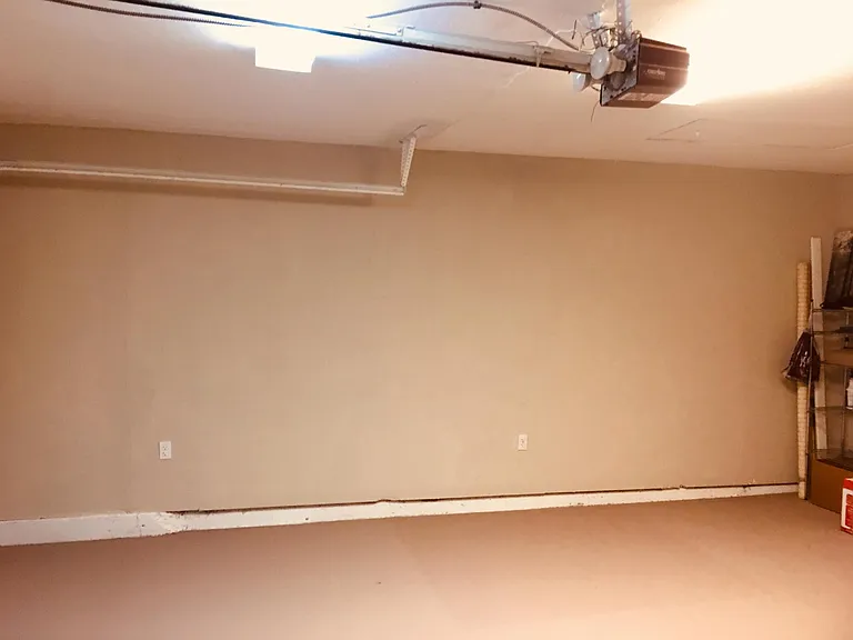 9001 Feather River Way — Photo 39