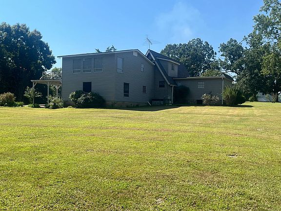5th image of 648 Goodson Cir