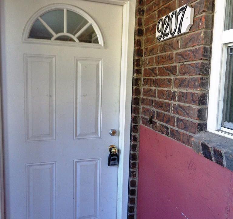 1st image of 9207 E 54th Ter