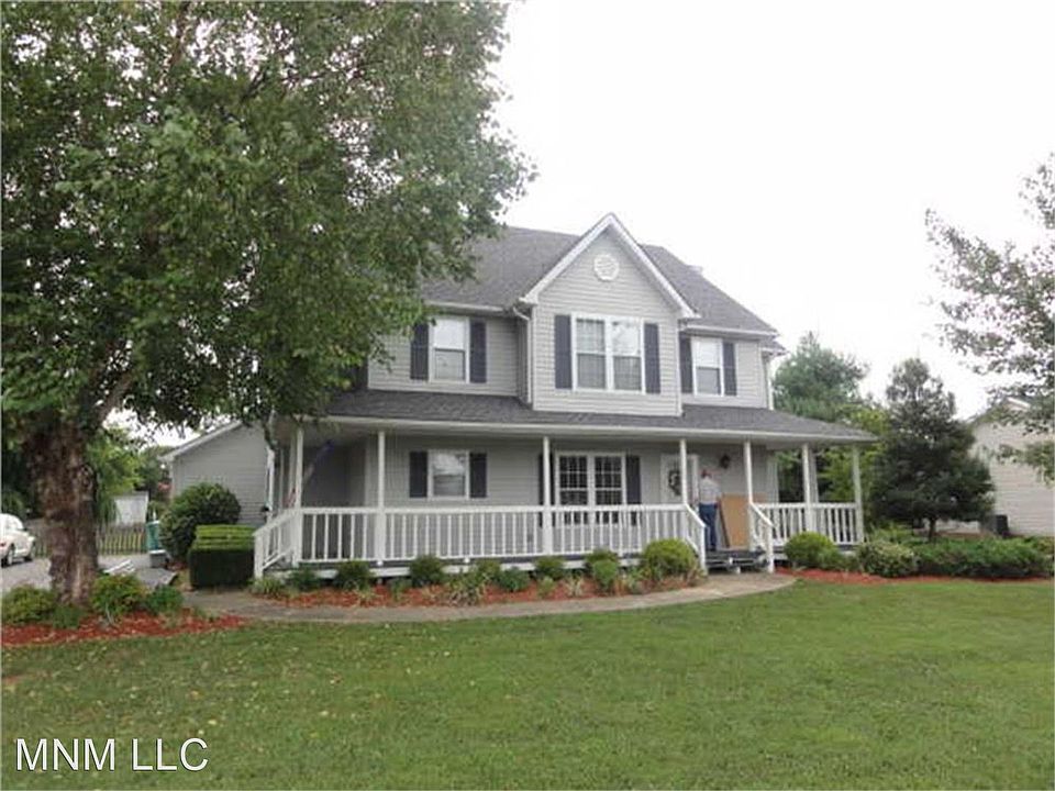 1st image of 100 Lamplighter Dr