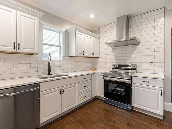 2nd image of 240 Midland Ave
