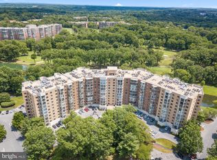 15107 Interlachen Dr #2-114, Silver Spring, MD 20906