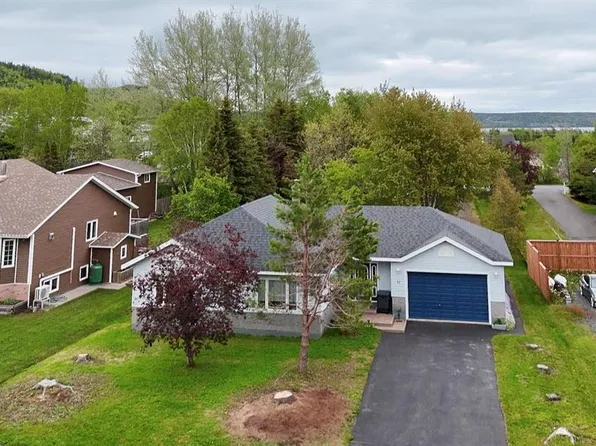 12 Sandy Street, Clarenville, NL A5A4N3