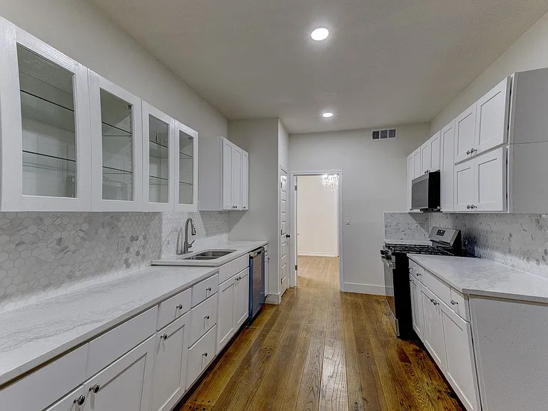 6749 Fortune Rd — Photo 12