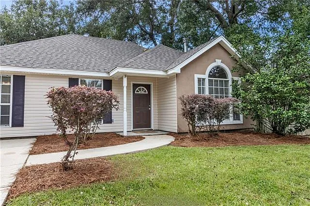 3 bed, 2.0 bath, 1154 sqft, $1,850 — Photo 3