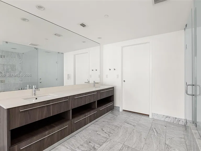 3131 NE 7th Ave #4102 — Photo 15