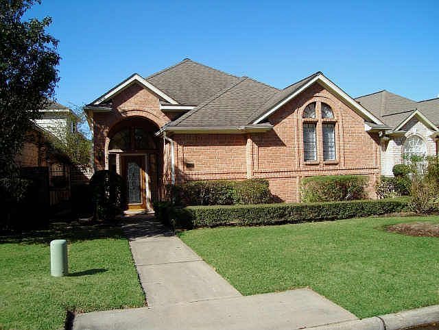 1st image of 6812 Queensclub Dr