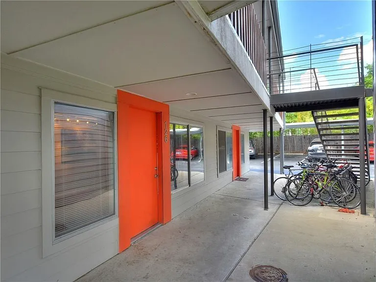 2200 Dickson Dr #126 — Photo 21