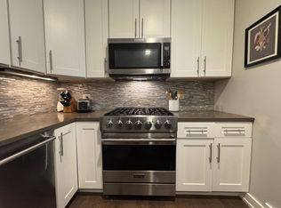 543 W Fullerton Pkwy #4046725, Chicago, IL 60614