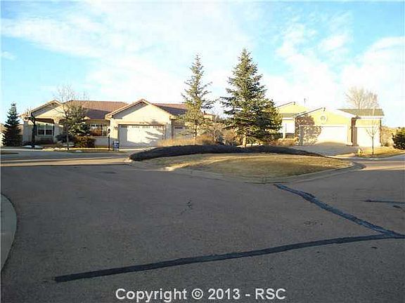 2nd image of 9650 Hollyleaf Ct