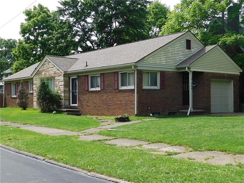 BRICK HOME A BLOCK FROM BUHL PARK