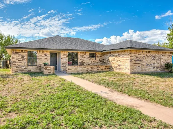 5213 Briarwood Dr, San Angelo, TX 76903
