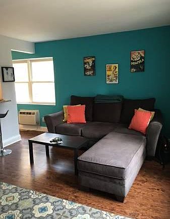 4th image of 5814 N Wayne Ave APT 2F