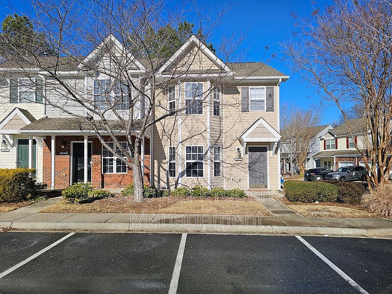 1st image of 3410 Broadwick St