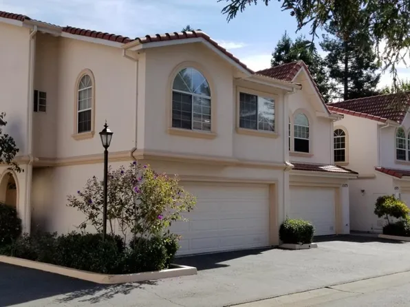 1575 Oxford St, Redwood City, CA 94061