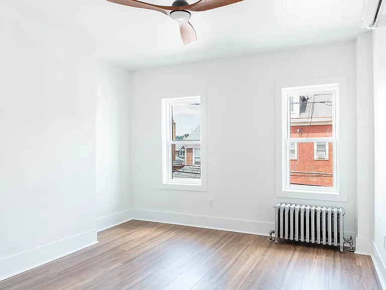 5224 Carnegie St — Photo 9