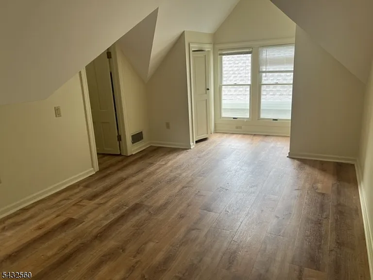 39 Wetmore Ave #B — Photo 18