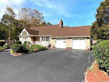 149 Noble St Brentwood Ny 11717 Zillow