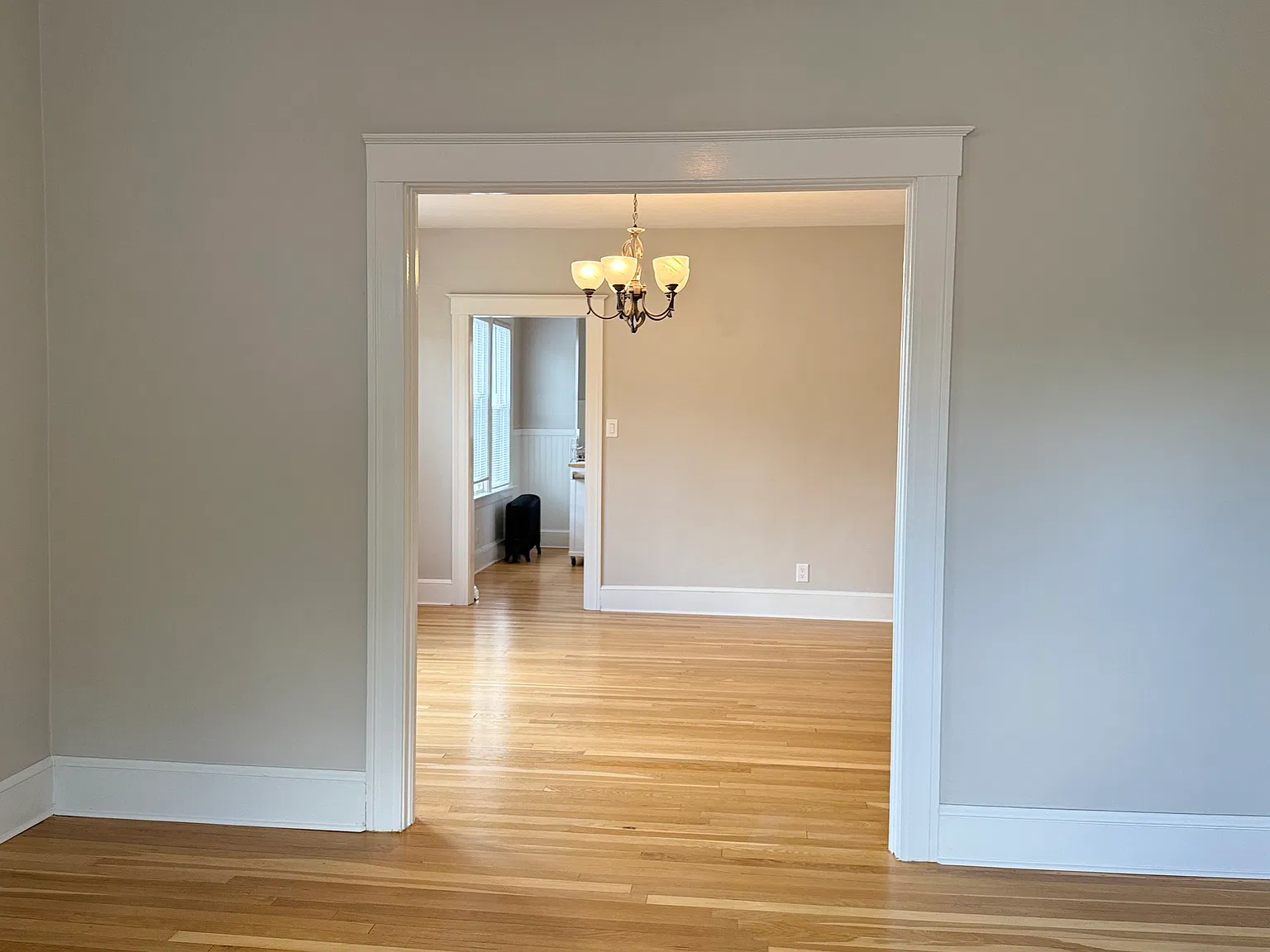 2 bed, 1300 sqft, $1,850 — Photo 3