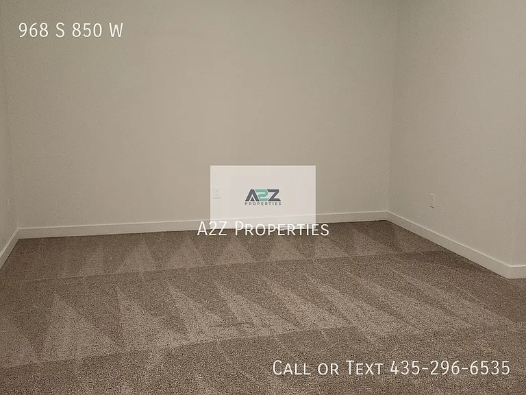968 S 850 W — Photo 17