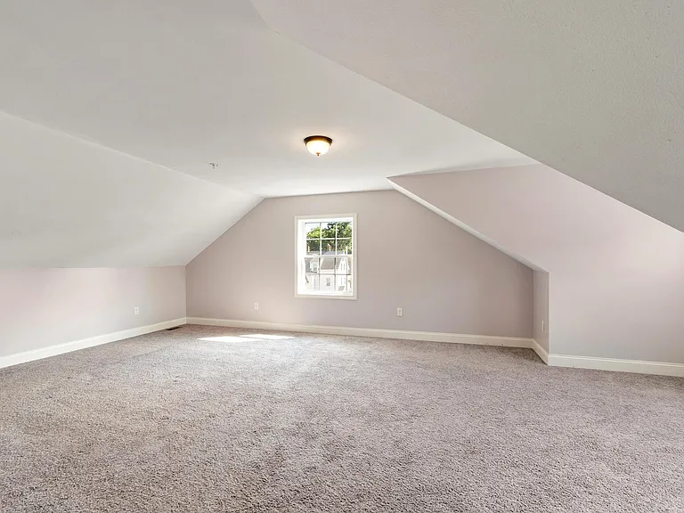 7 Butler Ave #5 — Photo 30