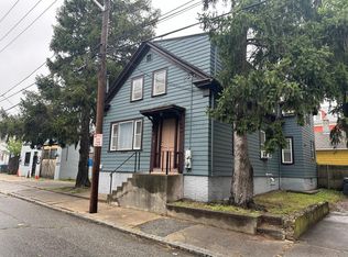 3 Marvin St #1, Providence, RI 02909