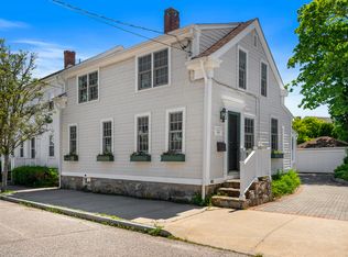 19 Elm St, Stonington, CT 06378