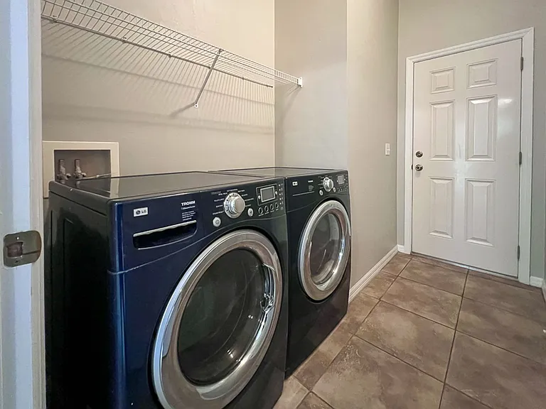 7509 SW 86th Way — Photo 12