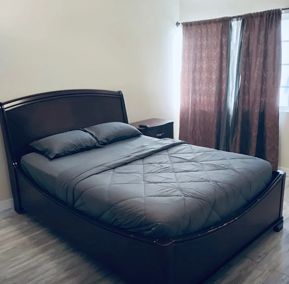 1 bed, 1.5 bath, 5000 sqft, $1,200 — Photo 4