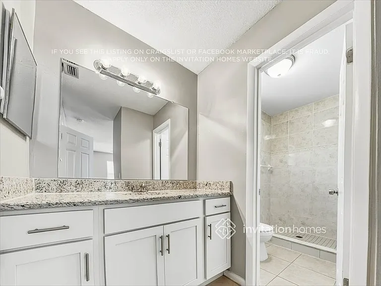 900 Vincent Dr — Photo 12