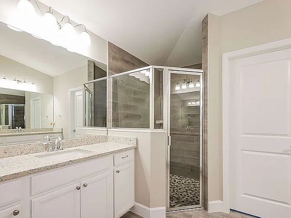 4th image of 8836 S 50th Ave