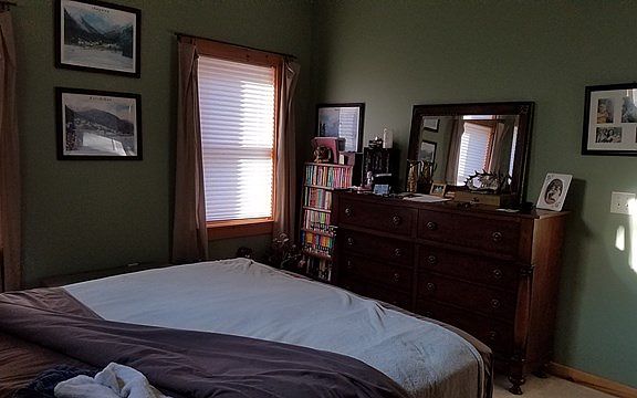4th image of 244 Lakeview Dr
