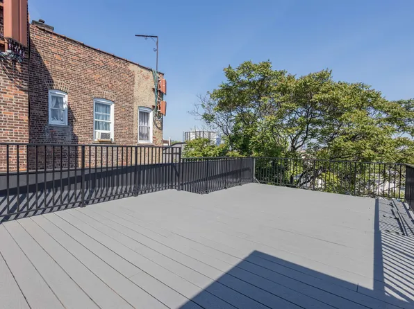 218 Hancock Avenue image 31 of 36