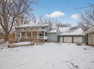 19670 Excelsior Blvd, Excelsior, MN 55331