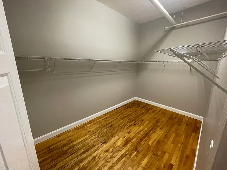 10 Franklin Ct #1 — Photo 8