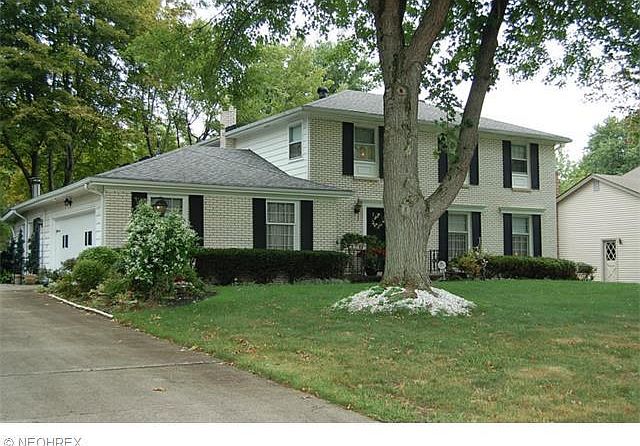 1st image of 838 Westport Dr