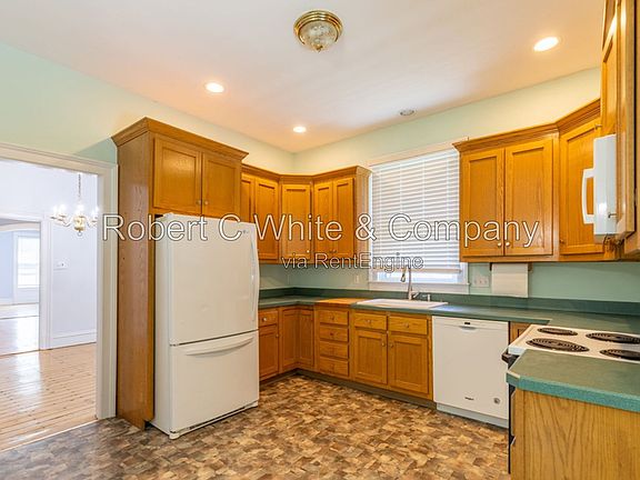 4th image of 23 Parsonage Rd