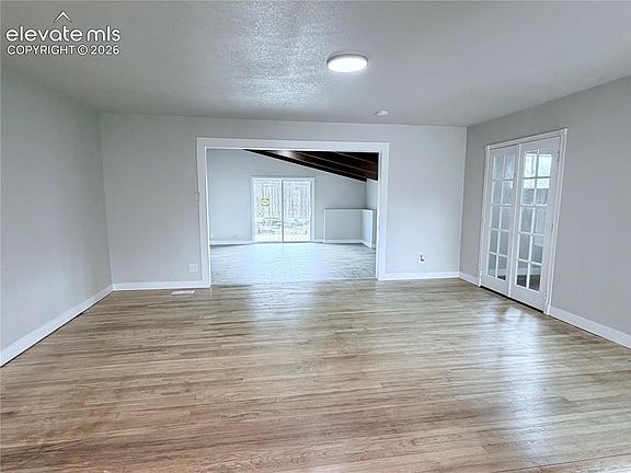 2nd image of 1304 Widefield Dr