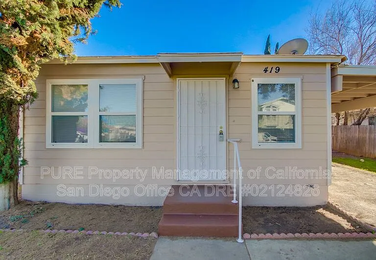 419A W 10th Ave — Photo 2