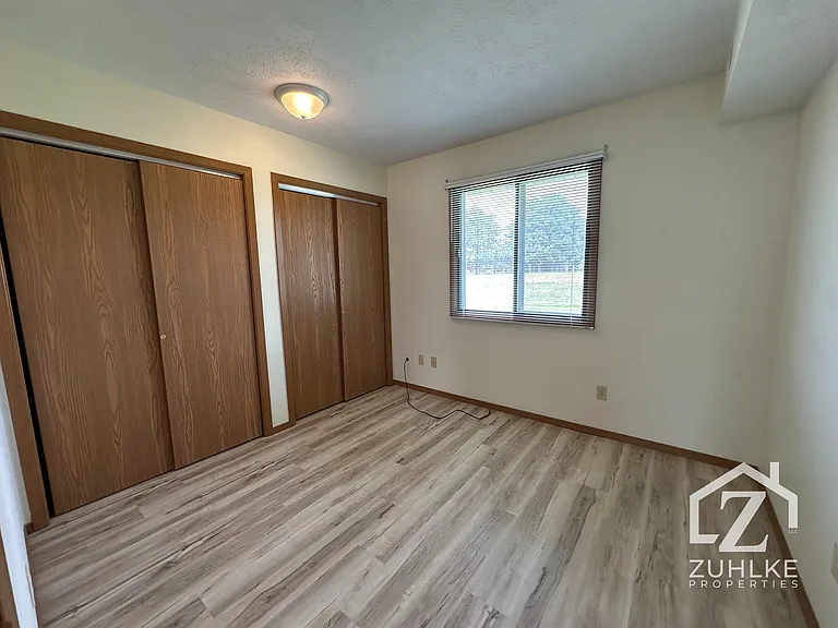 1204 Isabelle Cir #12 — Photo 5