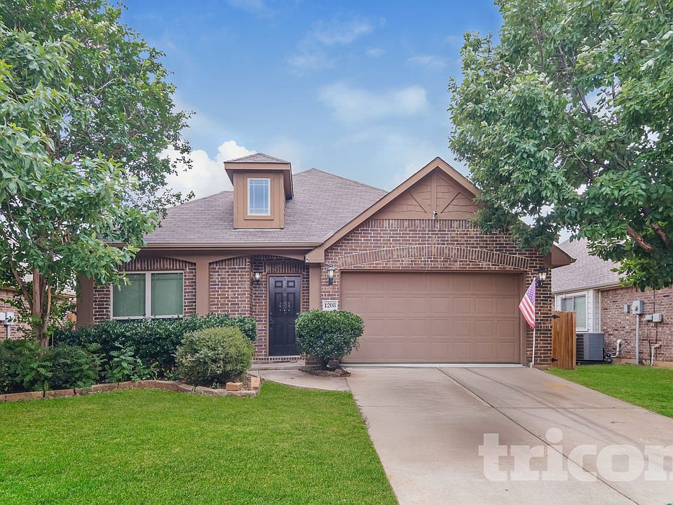 1st image of 1208 Ponderosa Dr