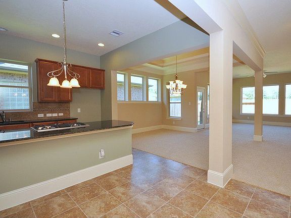 4th image of 19326 Anchor Bay Ln