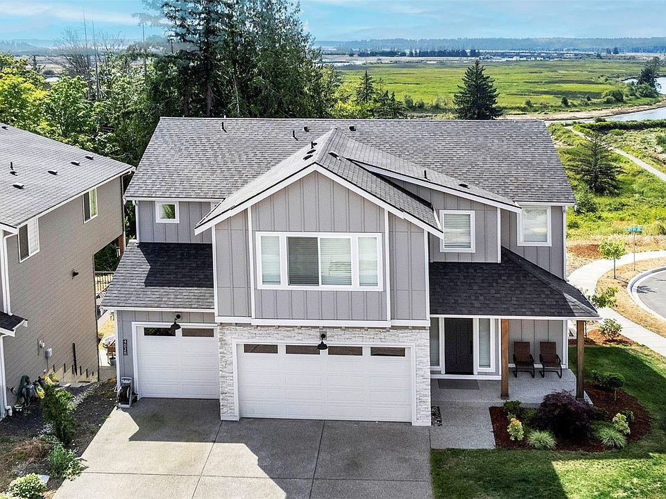 1st image of 4028 60th Avenue NE