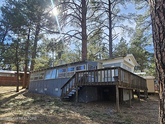 2nd image of 101 Hemlock Cir