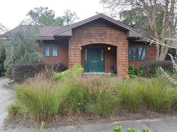 Easy to care for Xeroscape Lawn