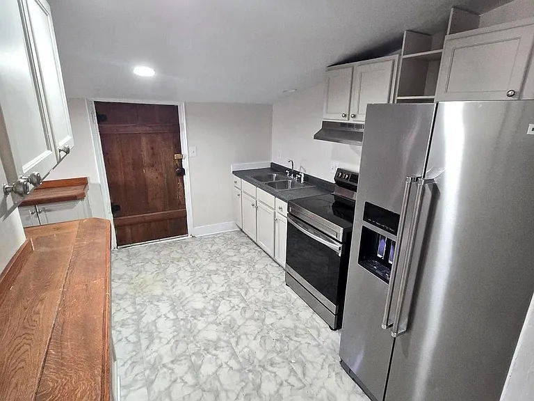 446 Railroad Ave — Photo 8