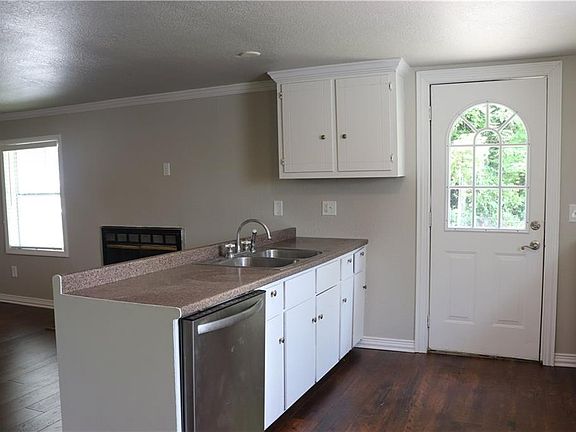 5th image of 1872 N Double Springs Rd