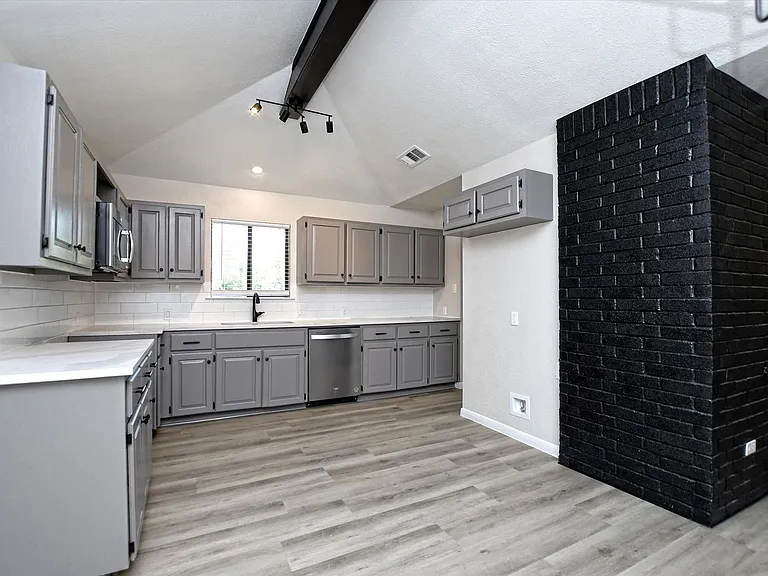 14407 Citron Cv — Photo 1
