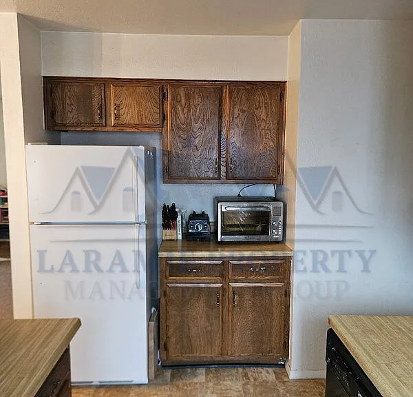 714 Downey St #2 — Photo 7